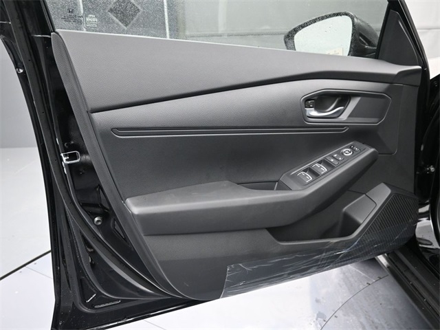 2025 Honda Accord LX photo 2