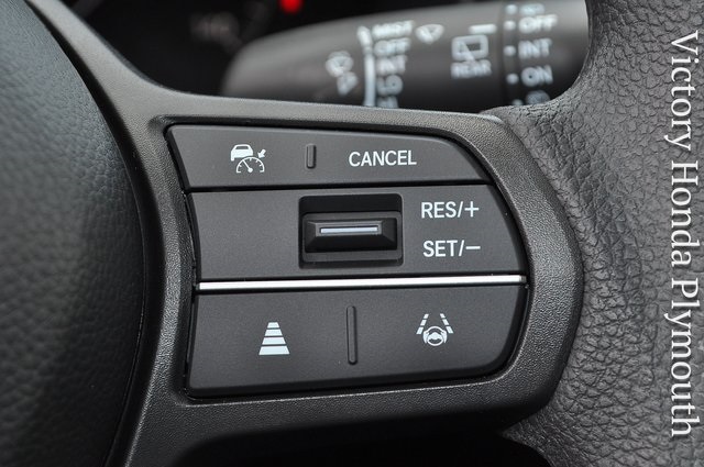 2026 Honda HR-V LX photo 17