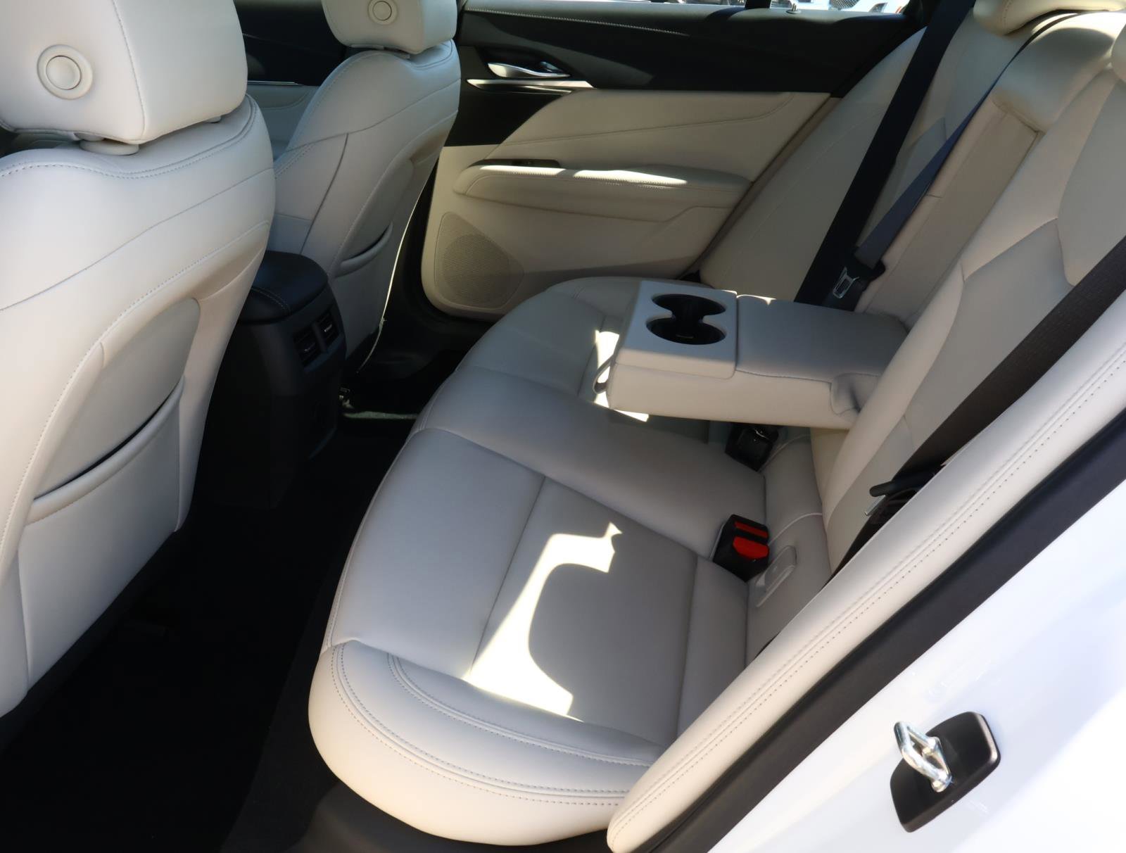 2024 Cadillac CT5 Luxury photo 23