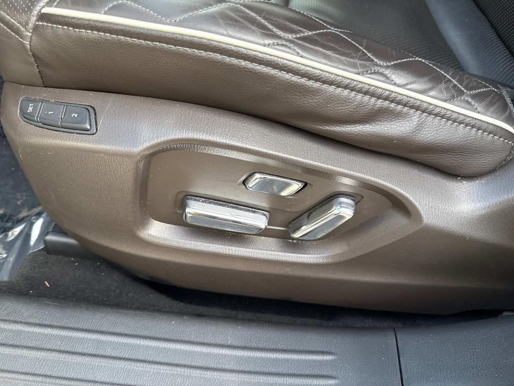 2021 Mazda CX-9 Signature photo 23