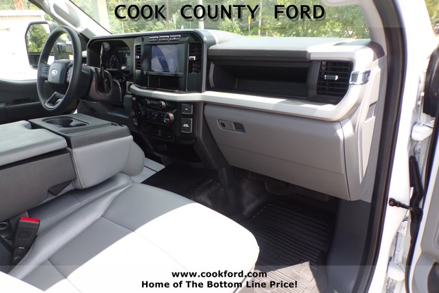 2024 Ford F-250 XL photo 14