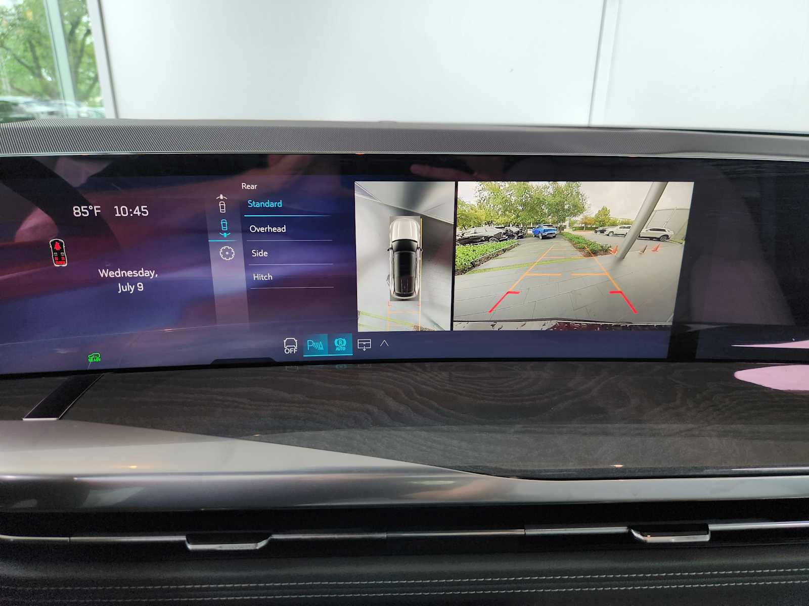 2026 Cadillac Escalade IQ Sport photo 12