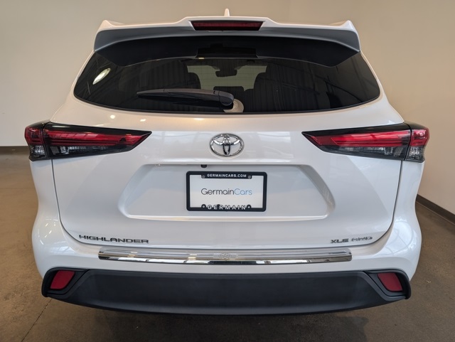 2022 Toyota Highlander XLE photo 4
