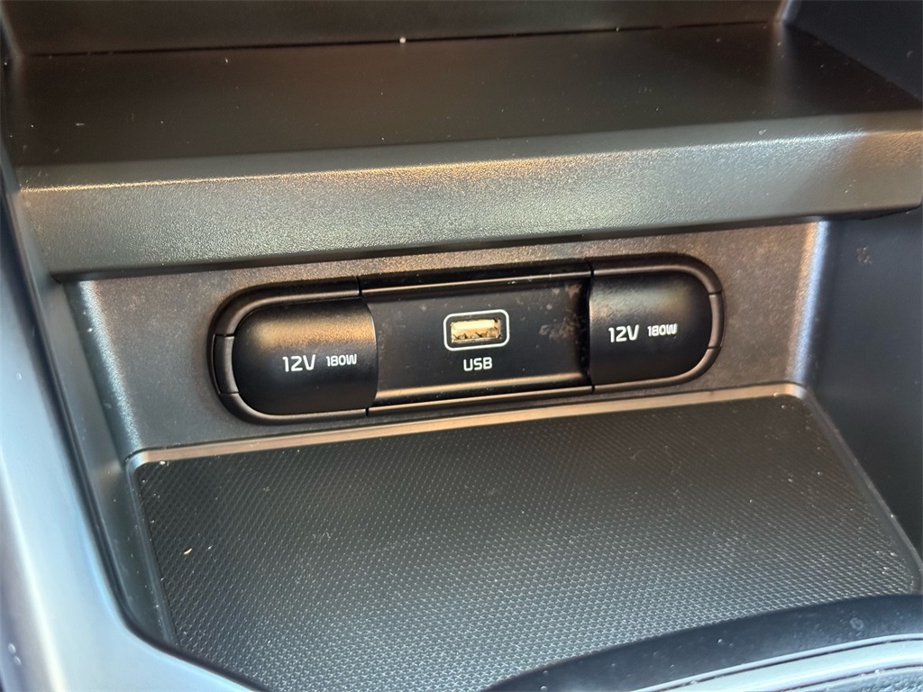 2023 Kia Soul LX photo 31