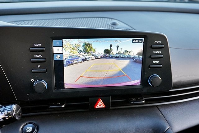 Used 2025 Red Hyundai SEL Sport image 23