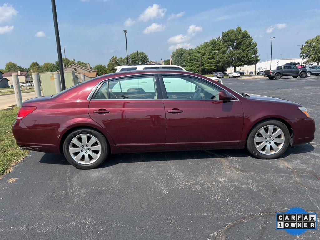PreOwned 2005 Toyota Avalon XLS 4D Sedan in Savoy R25077A Serra Subaru Champaign