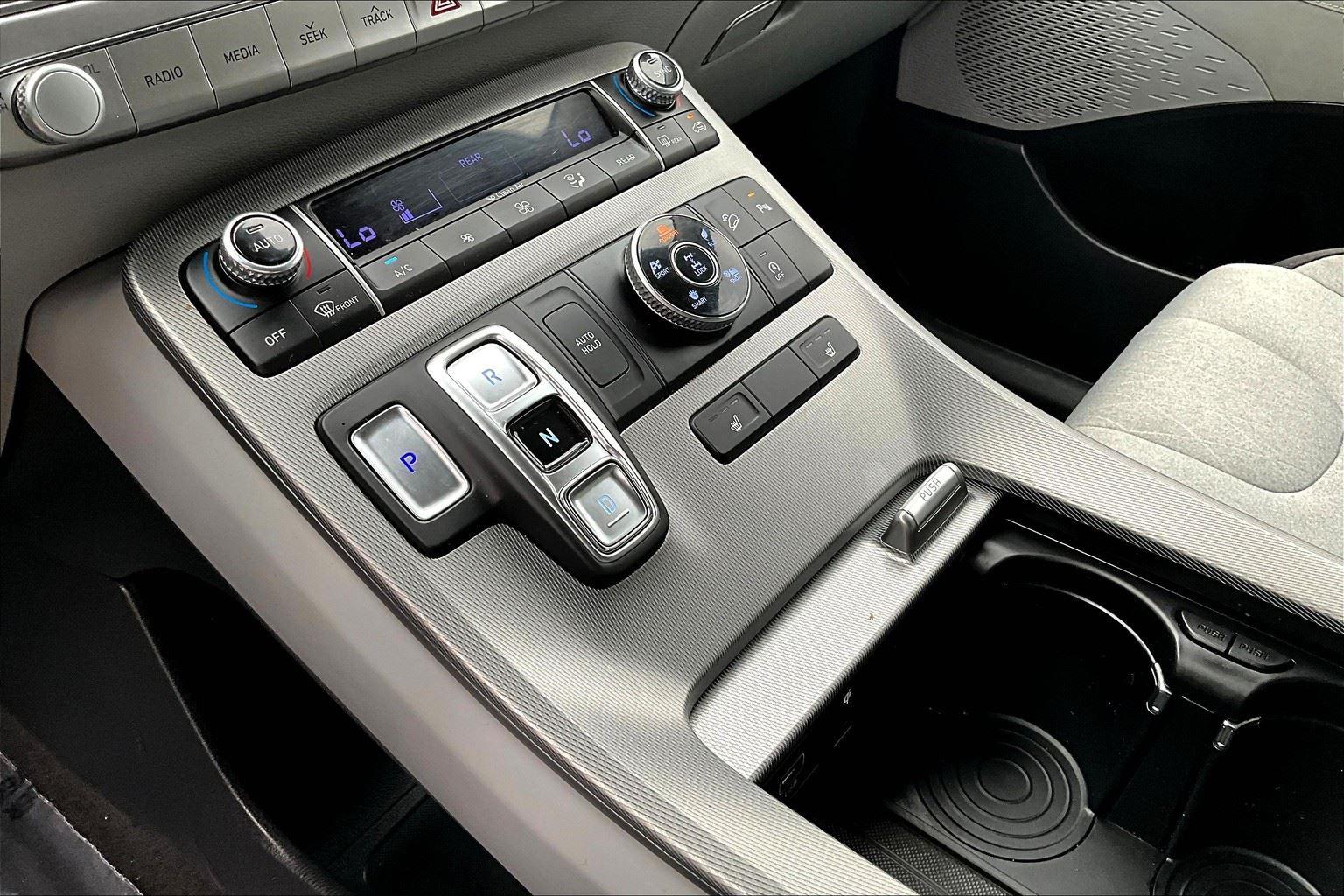 2020 Hyundai Palisade SEL photo 12