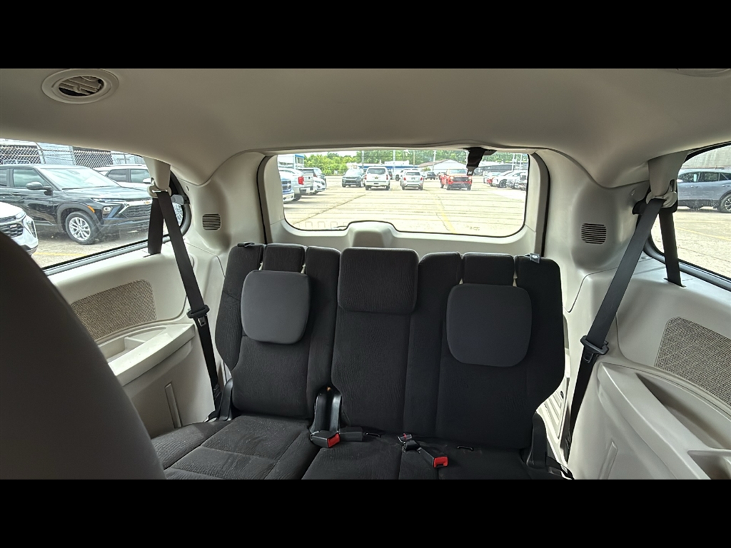 2019 Dodge Grand Caravan SE Sport photo 23