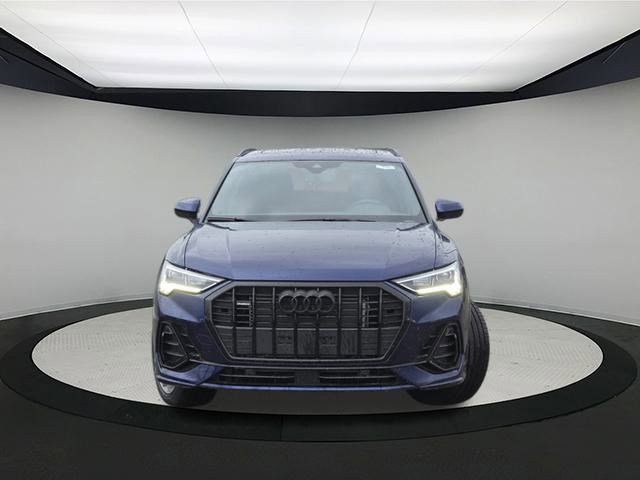 2025 Audi Q3 S line Premium photo 2