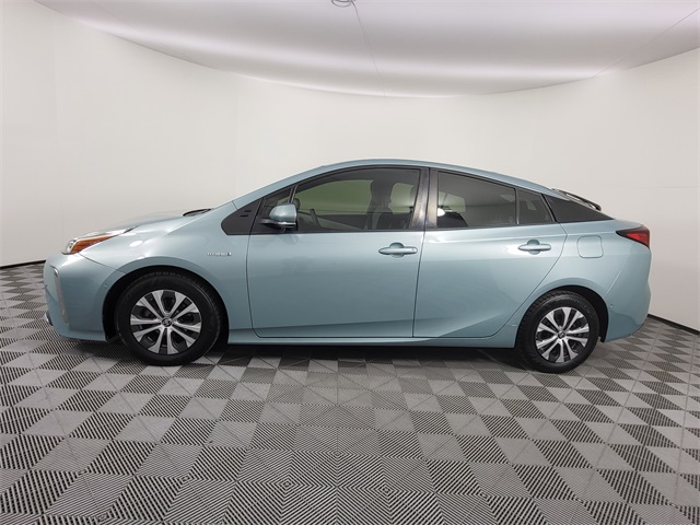 2021 Toyota Prius LE AWD-e photo 2