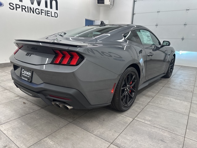 2025 Ford Mustang GT Premium photo 4