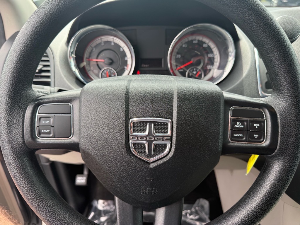 2016 Dodge Grand Caravan SXT photo 19