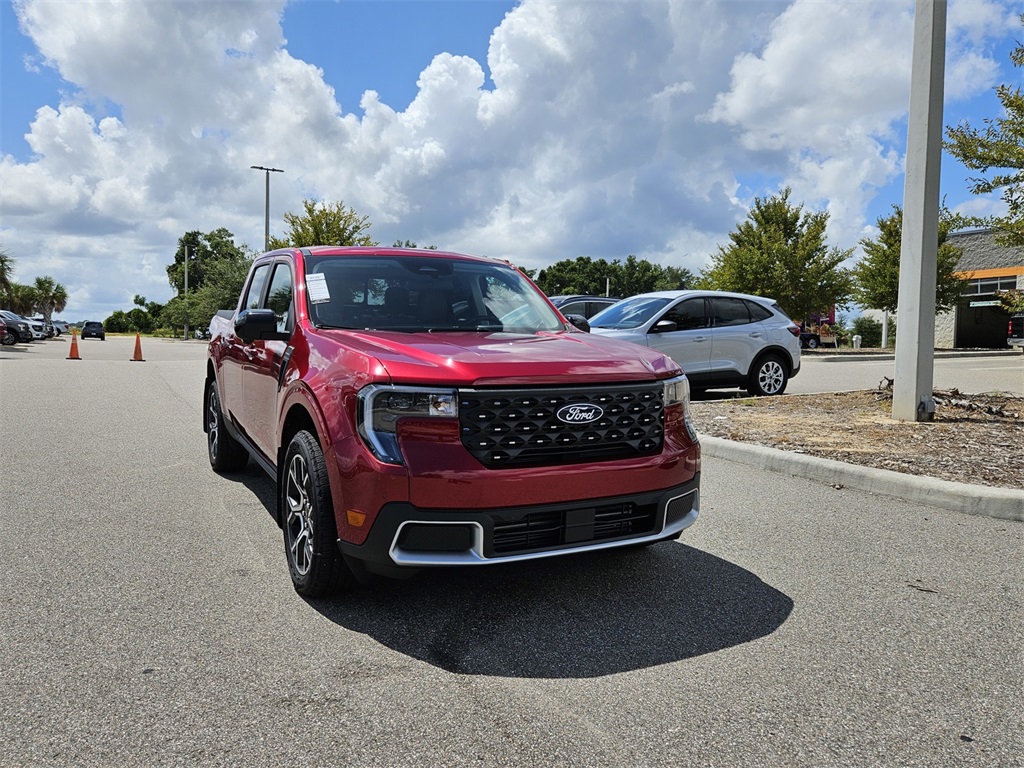 2025 Ford Maverick Lariat photo 2