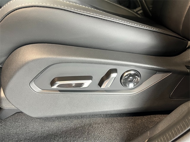 2026 Acura MDX SH-AWD Technology photo 10