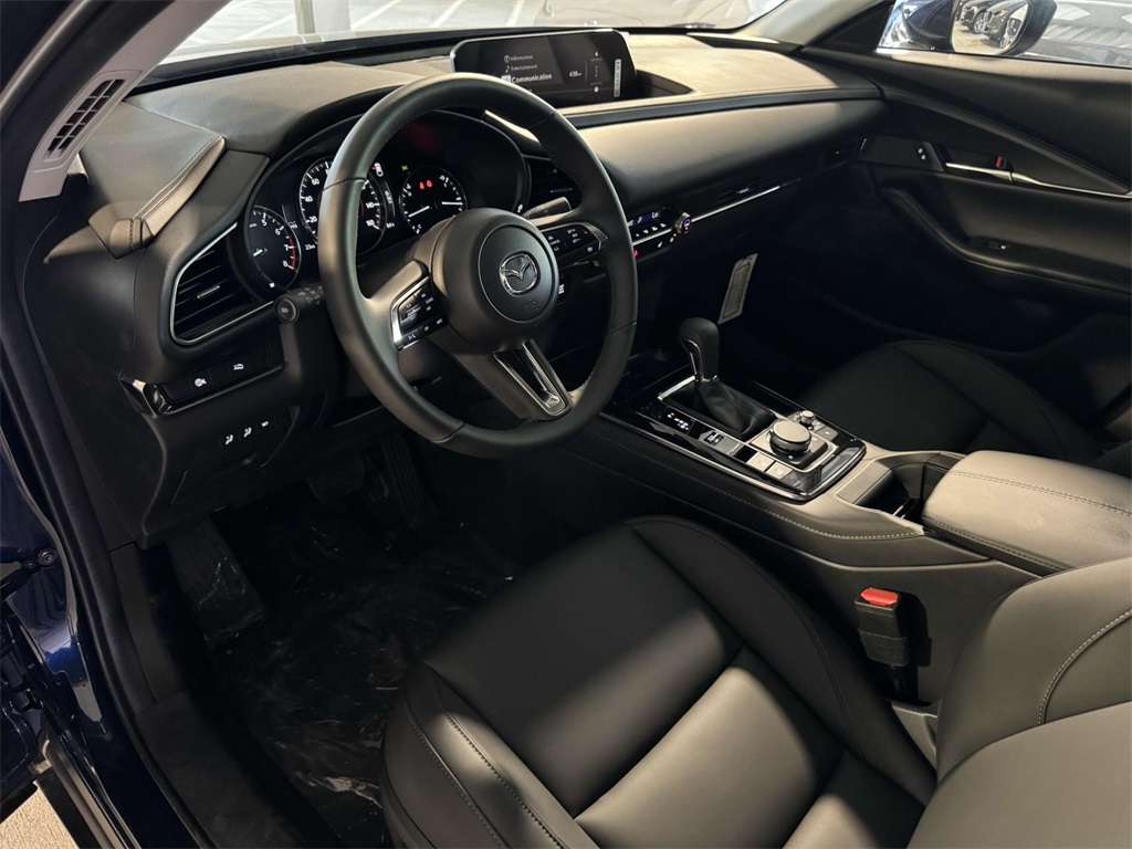 2025 Mazda CX-30 2.5 S Preferred photo 2