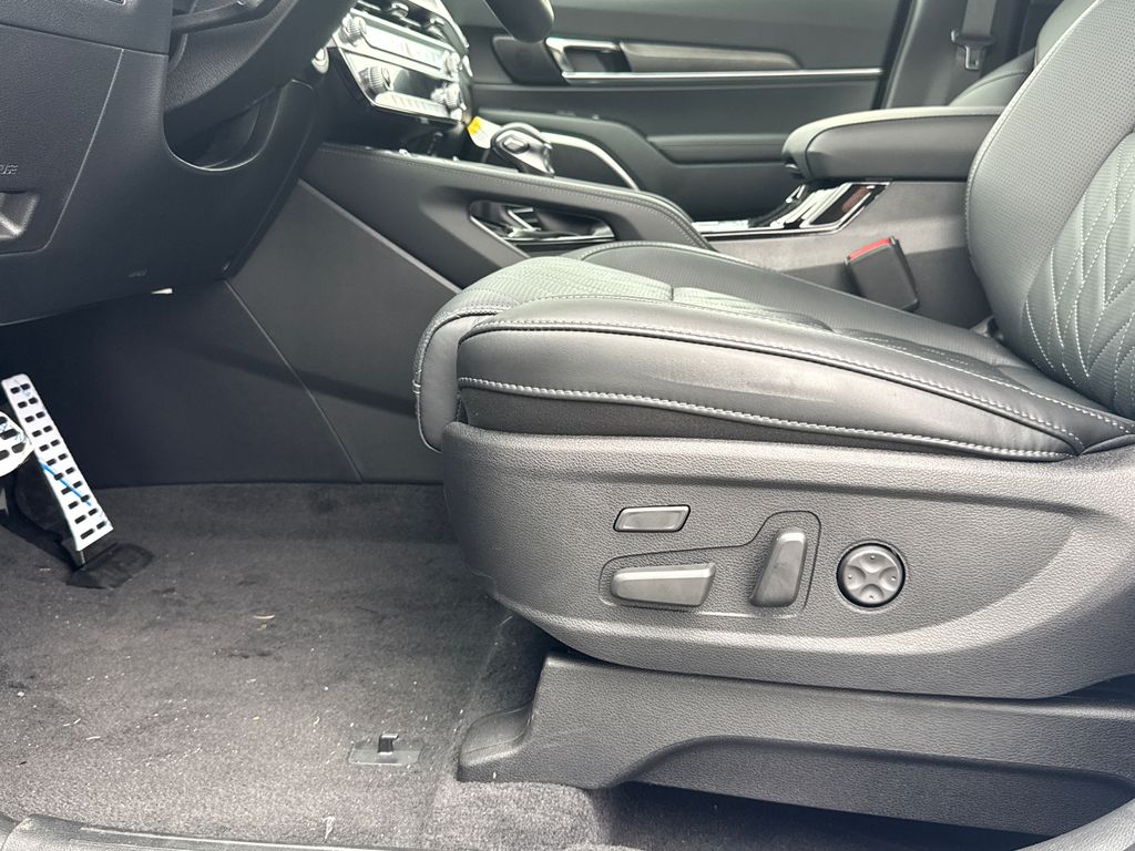 2025 Kia Telluride X-Line photo 10
