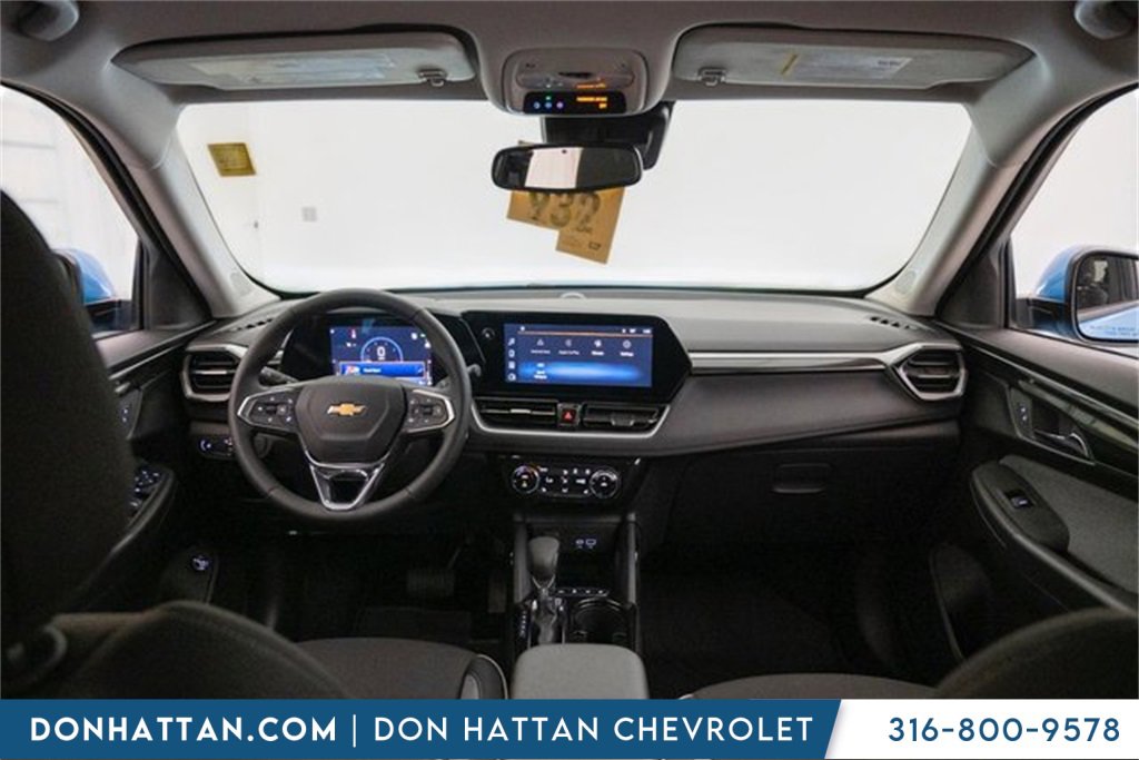 2026 Chevrolet Trailblazer LT photo 3