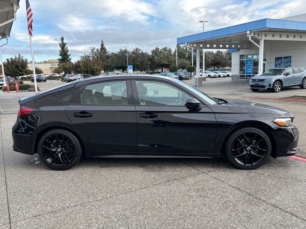 2022 Honda Civic Hatchback Sport photo 4