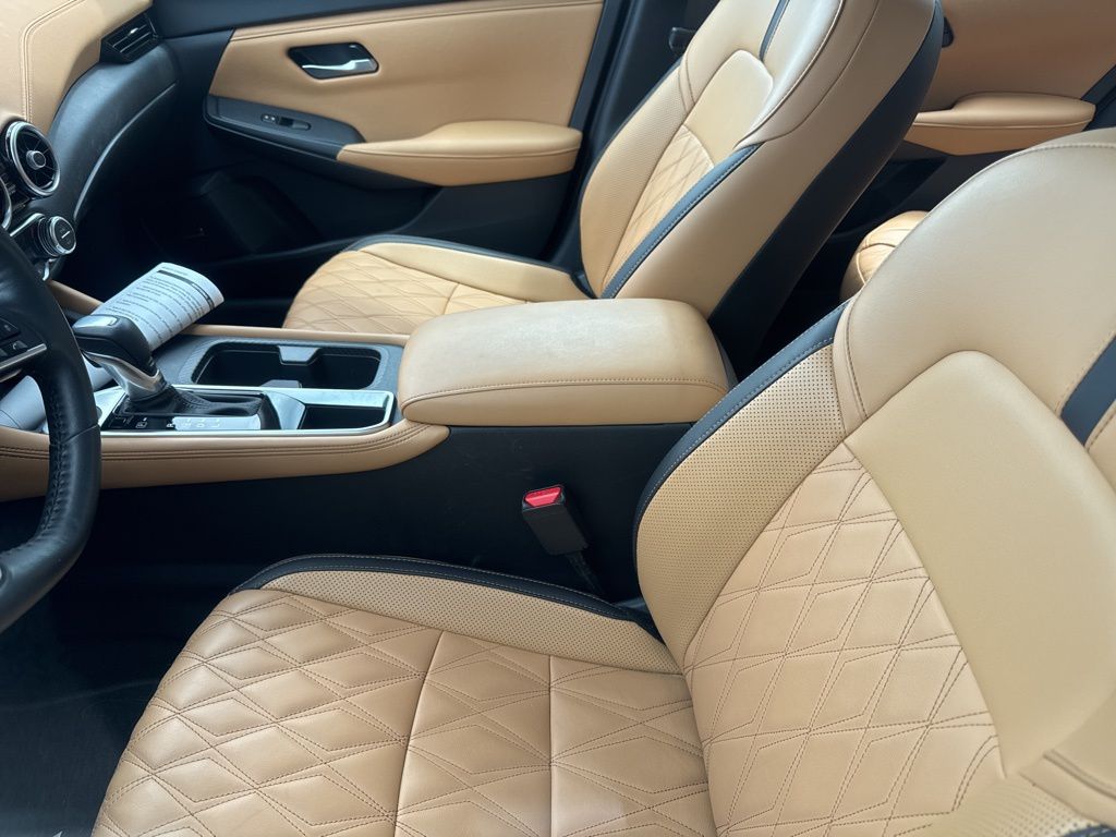 2024 Nissan Sentra SV photo 2