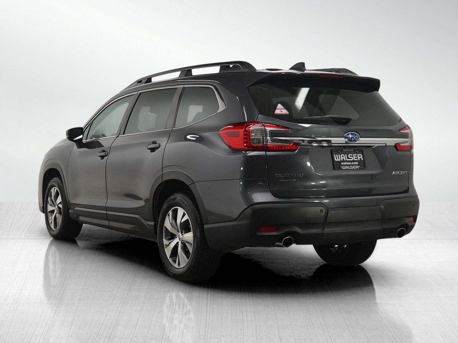 Used 2024 Subaru Ascent Premium with VIN 4S4WMAED5R3443753 for sale in Burnsville, Minnesota