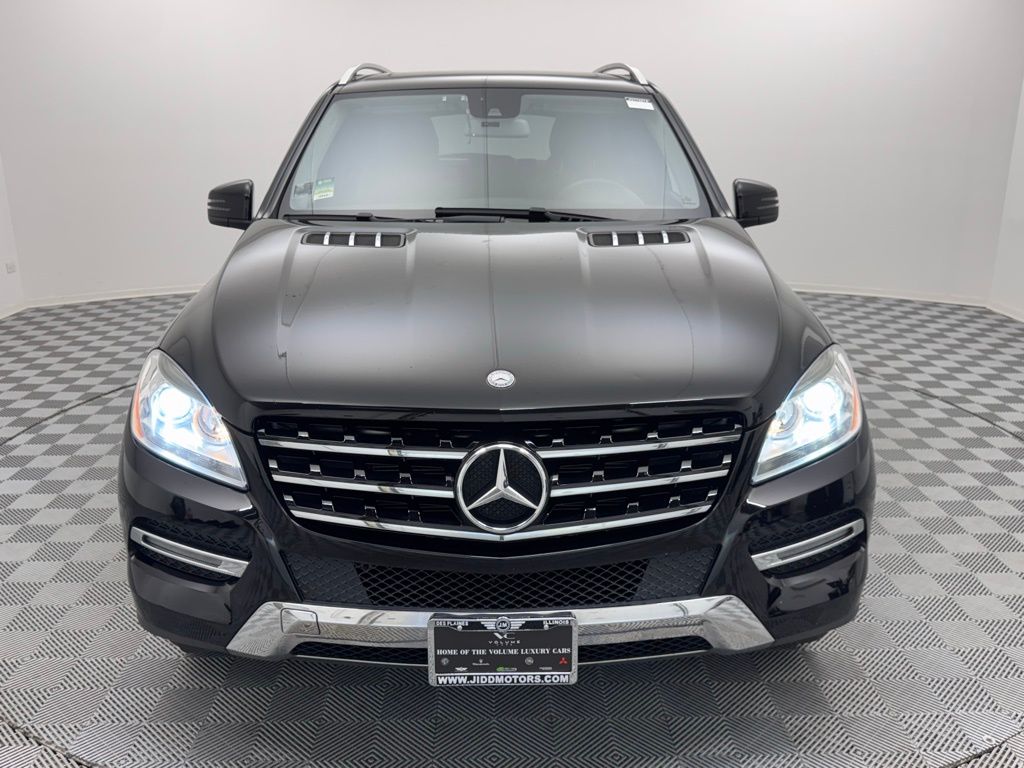Used 2013 Mercedes-Benz M-Class ML350 with VIN 4JGDA5HB9DA252570 for sale in Des Plaines, IL