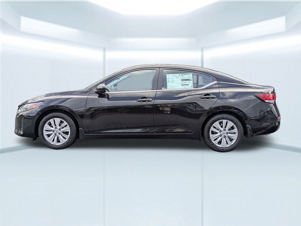 2025 Nissan Sentra S photo 2