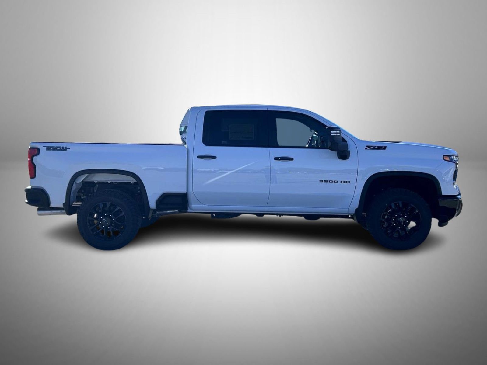 2026 Chevrolet Silverado 3500HD LT photo 3