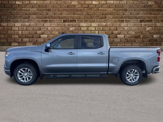 2024 Chevrolet Silverado 1500 LT photo 2