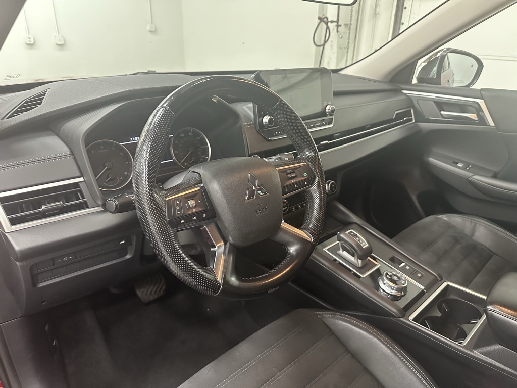 2022 Mitsubishi Outlander SE photo 14