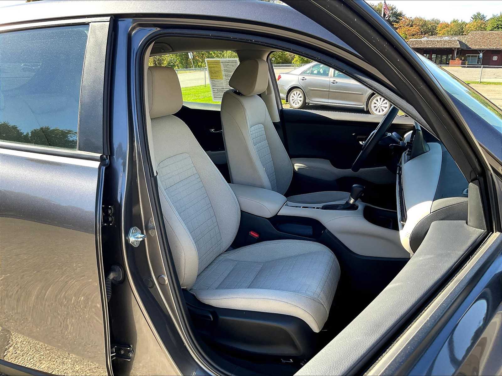 2023 Honda HR-V LX photo 11