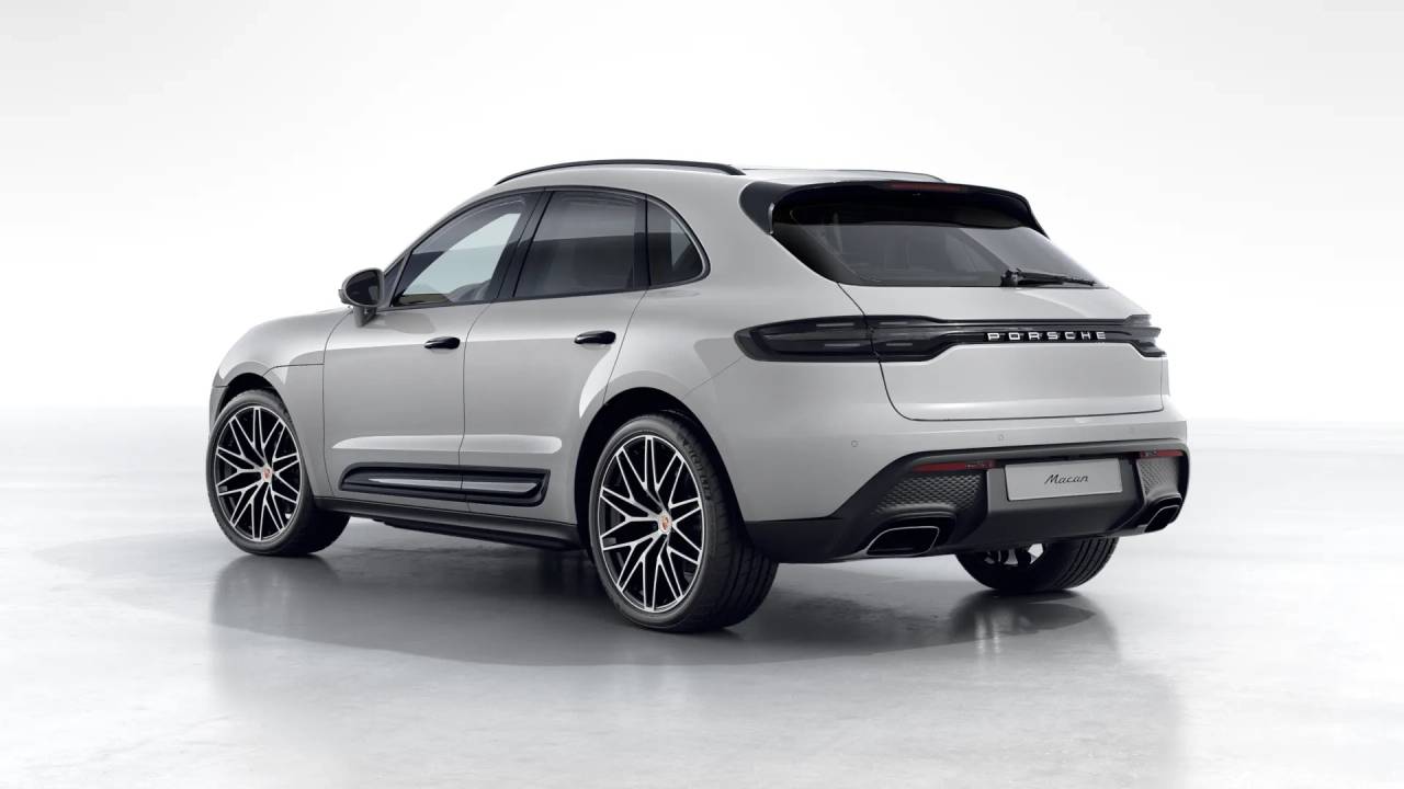 2026 Porsche Macan T photo 3