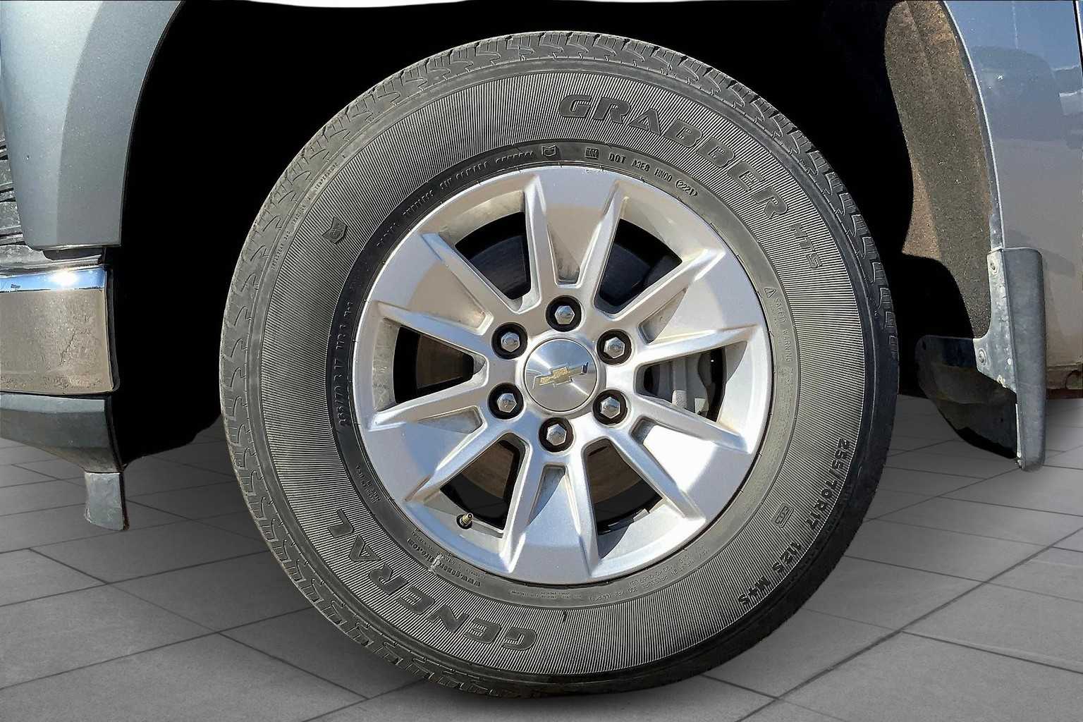 2021 Chevrolet Silverado 1500 LT photo 10
