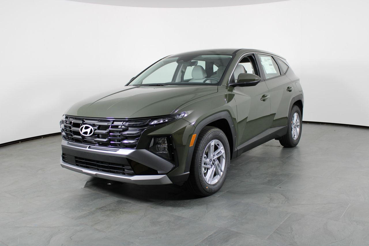 2026 Hyundai Tucson SE's photo