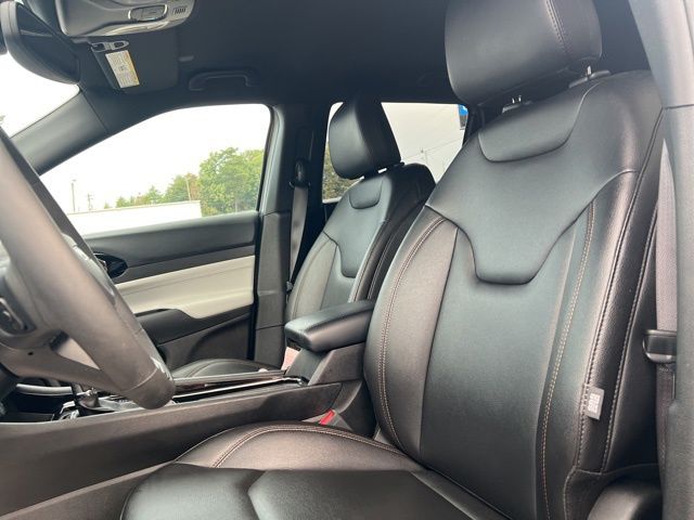 2024 Jeep Compass Limited photo 12
