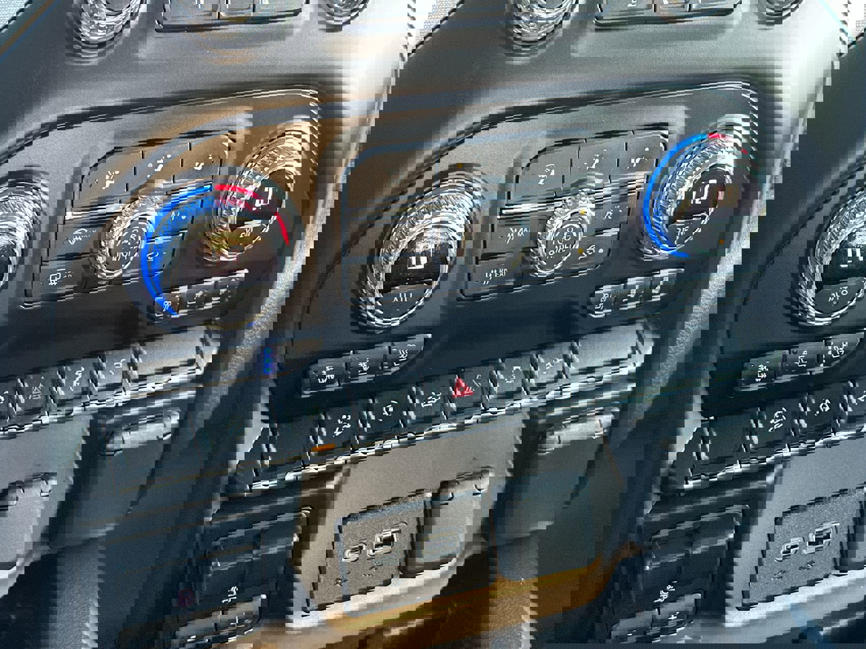 2020 Gmc Sierra 1500 SLT photo 19