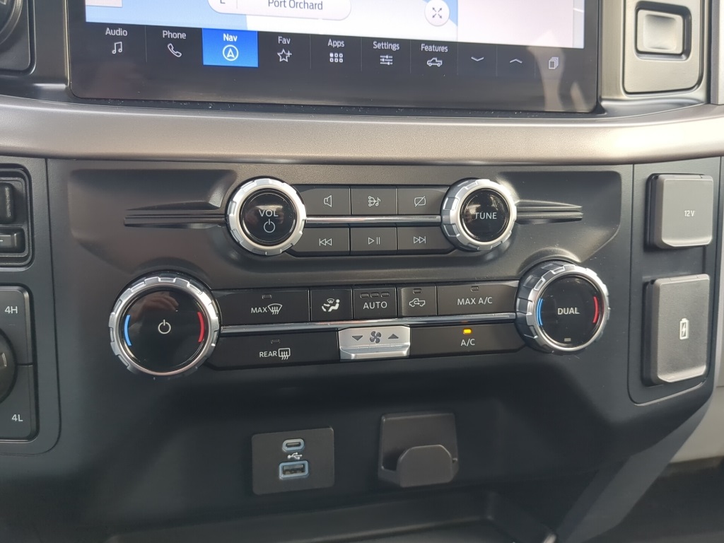 2024 Ford F-150 XLT photo 5
