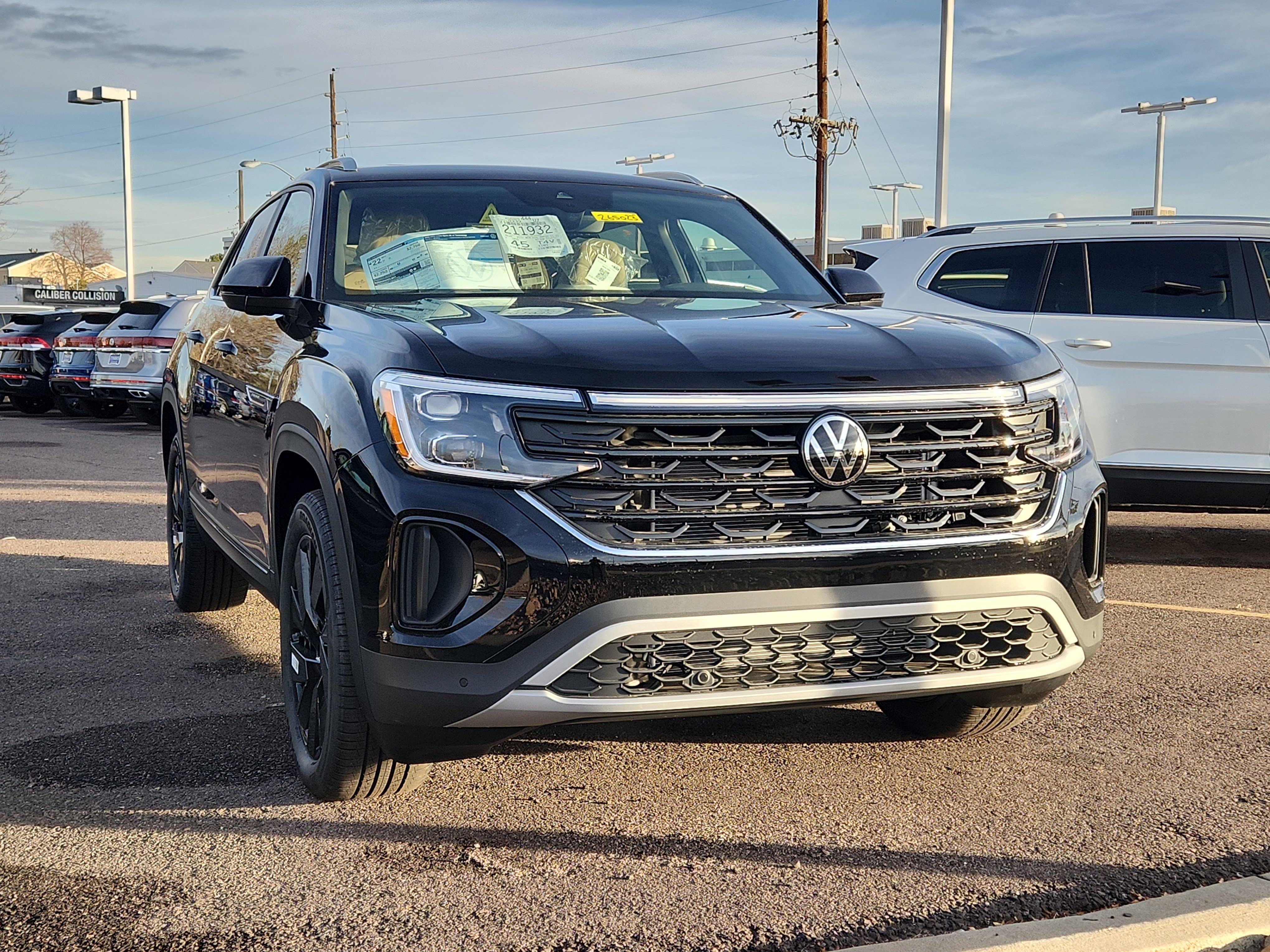2026 Volkswagen Atlas Cross Sport SE w/Tech's photo
