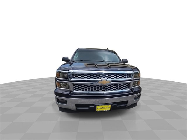 2015 Chevrolet Silverado 1500 LT photo 2