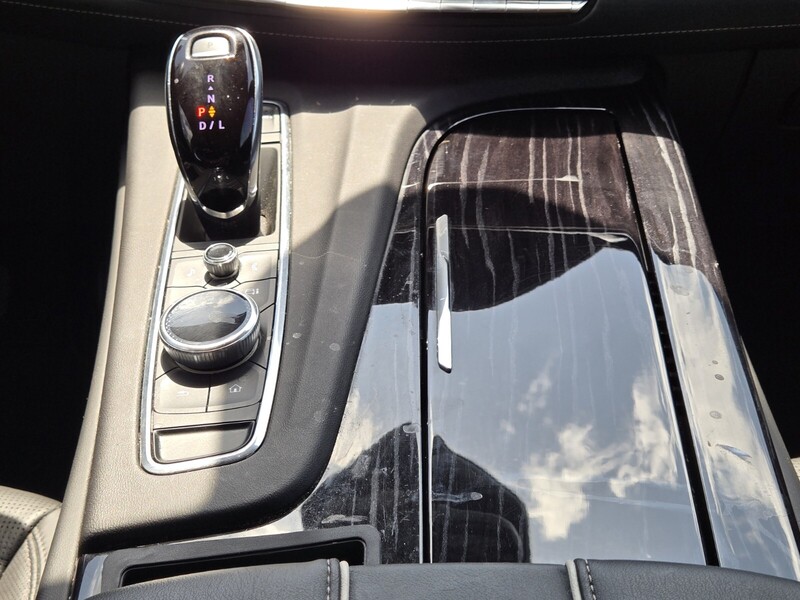2023 Cadillac Escalade Sport photo 17