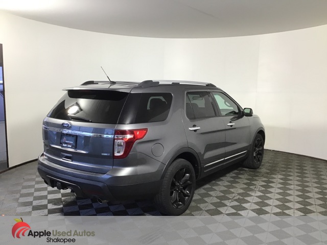 2014 Ford Explorer XLT photo 3