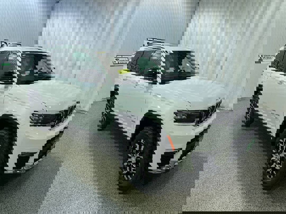 2025 Jeep Grand Cherokee L Limited's photo