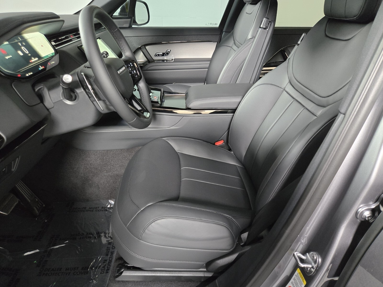 2025 Land Rover Range Rover Sport SE photo 9