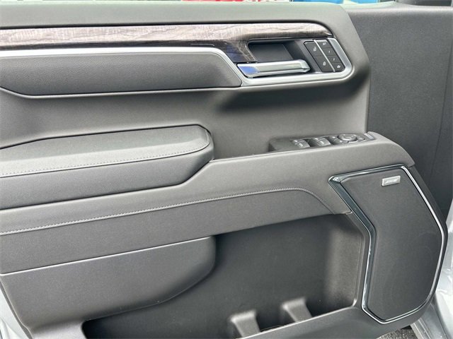 2026 Chevrolet Silverado 1500 LTZ photo 19