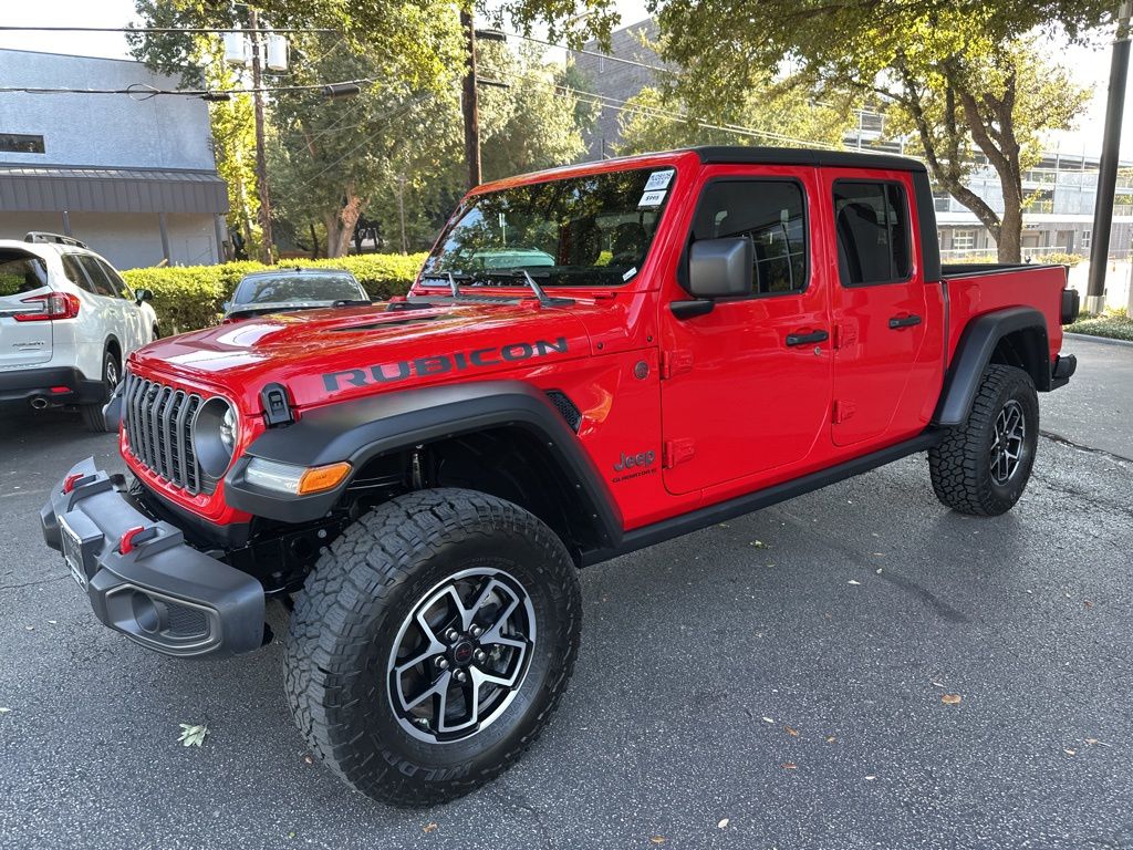 2024 Jeep Gladiator Rubicon photo 3