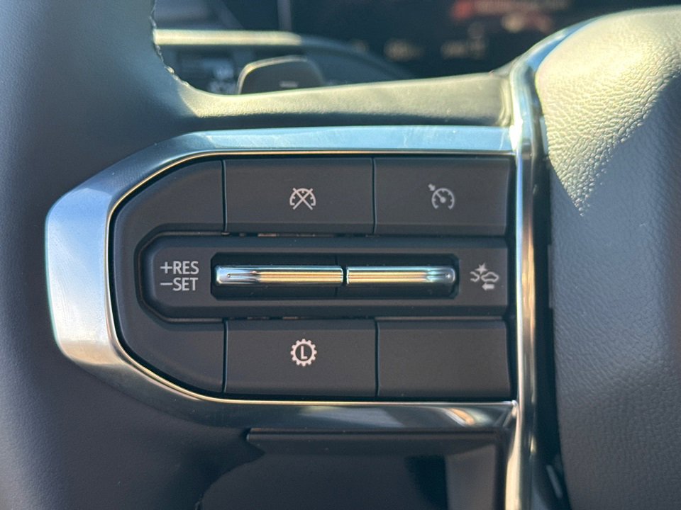 2025 Gmc Acadia Elevation Black Edition photo 19