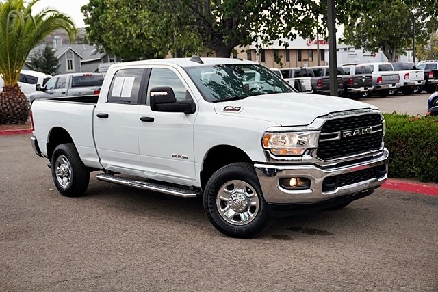 2024 Ram 2500 Big Horn photo 2
