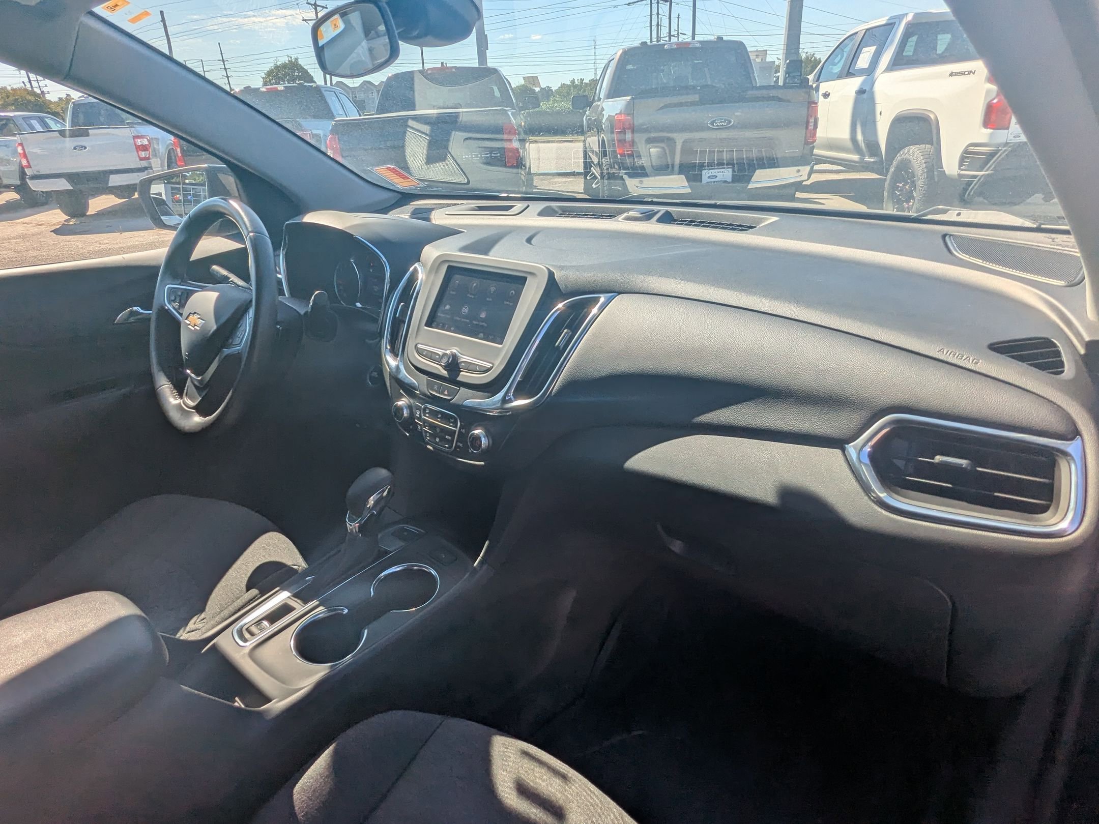 2022 Chevrolet Equinox LT photo 29