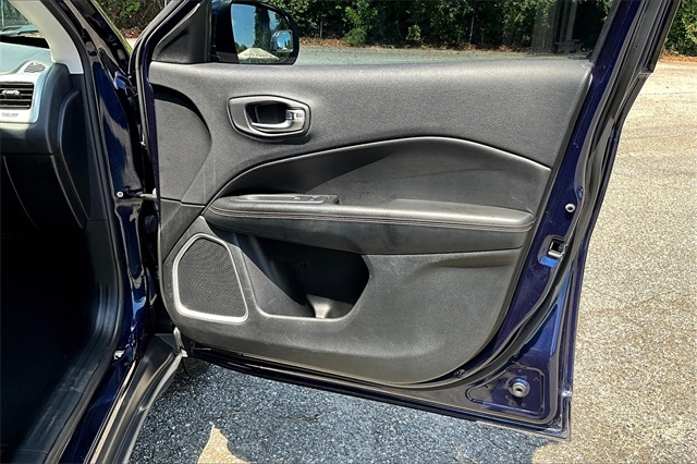 2018 Jeep Compass Latitude photo 25