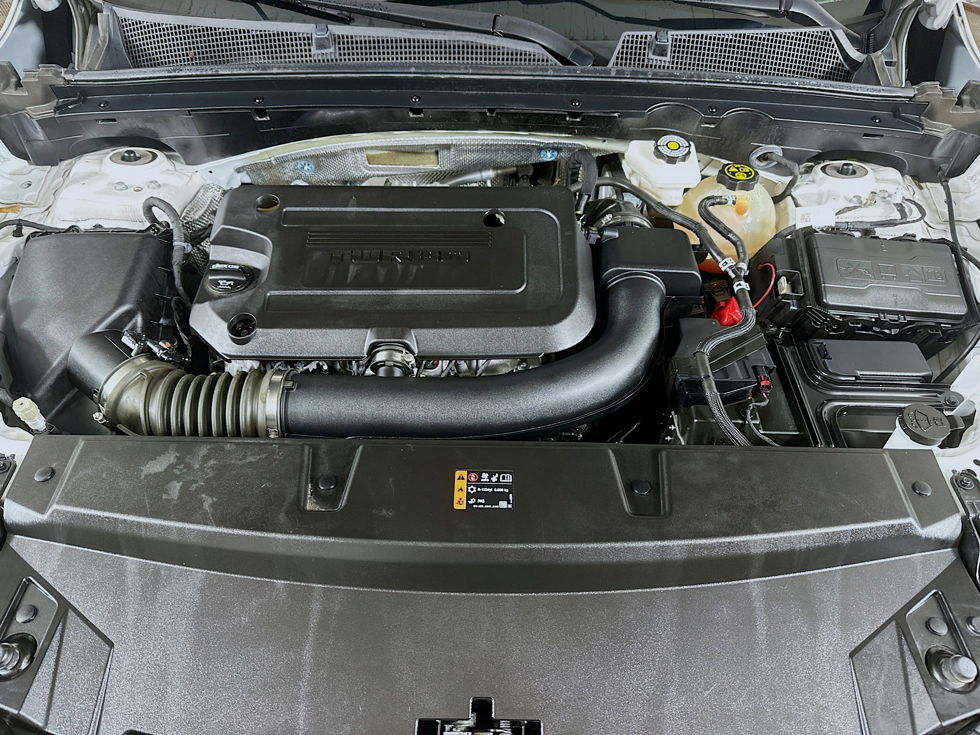 2023 Buick Envision Essence photo 28