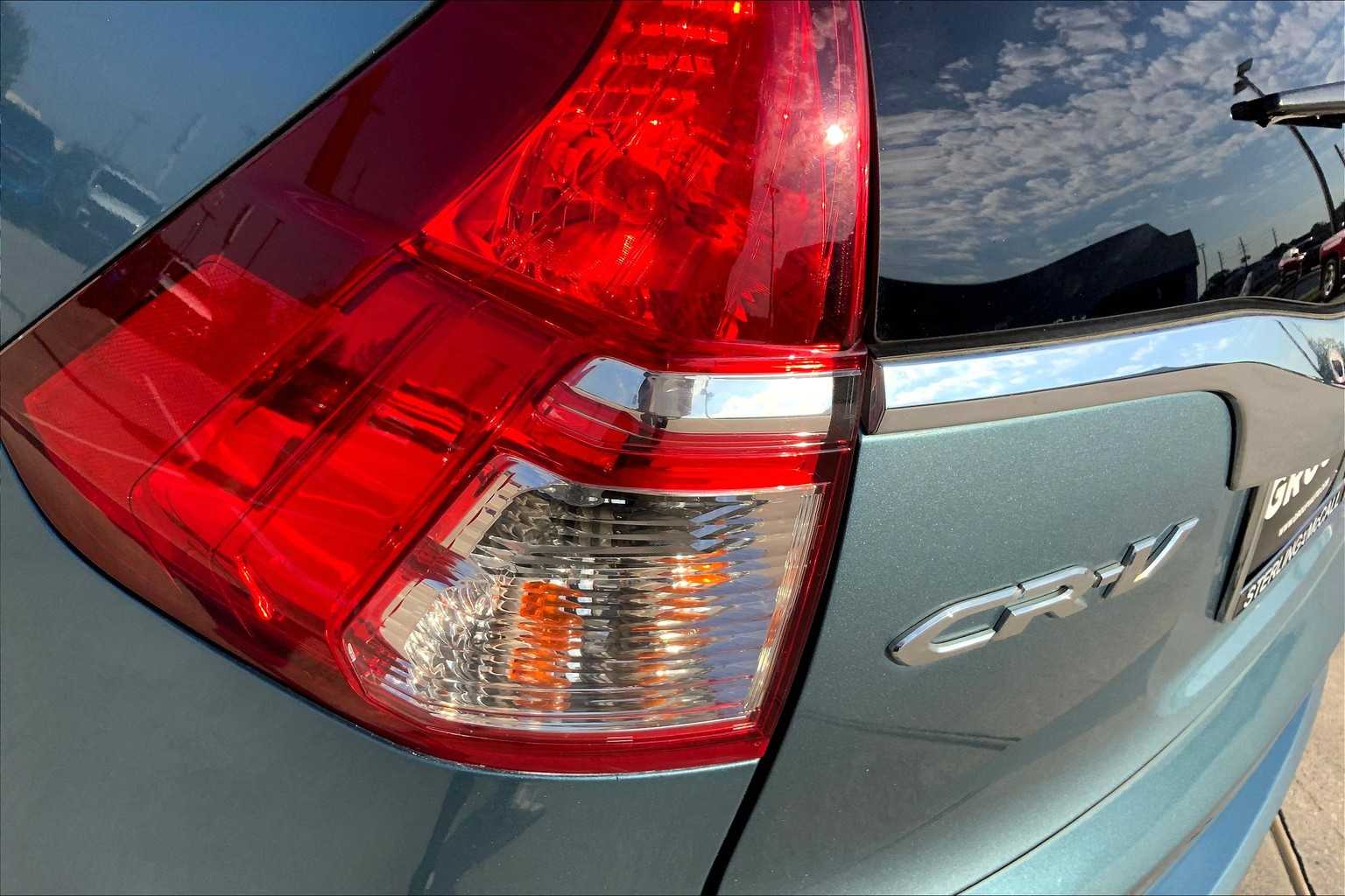 2016 Honda CR-V SE photo 26